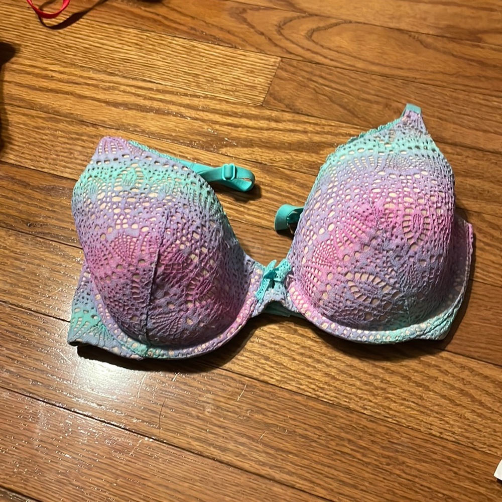 Mermaid-inspired Victoria’s Secret bra.